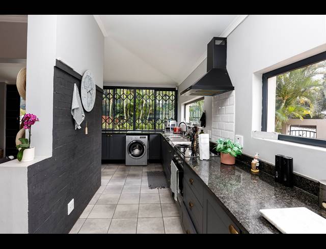 4 BEDROOM HOUSE FOR SALE IN GLENWOOD
